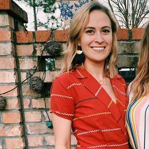 Meet your Posher, Courtney